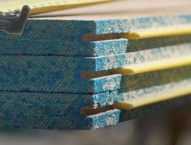 A STRUCTApanel smooth panel corner with blue edge