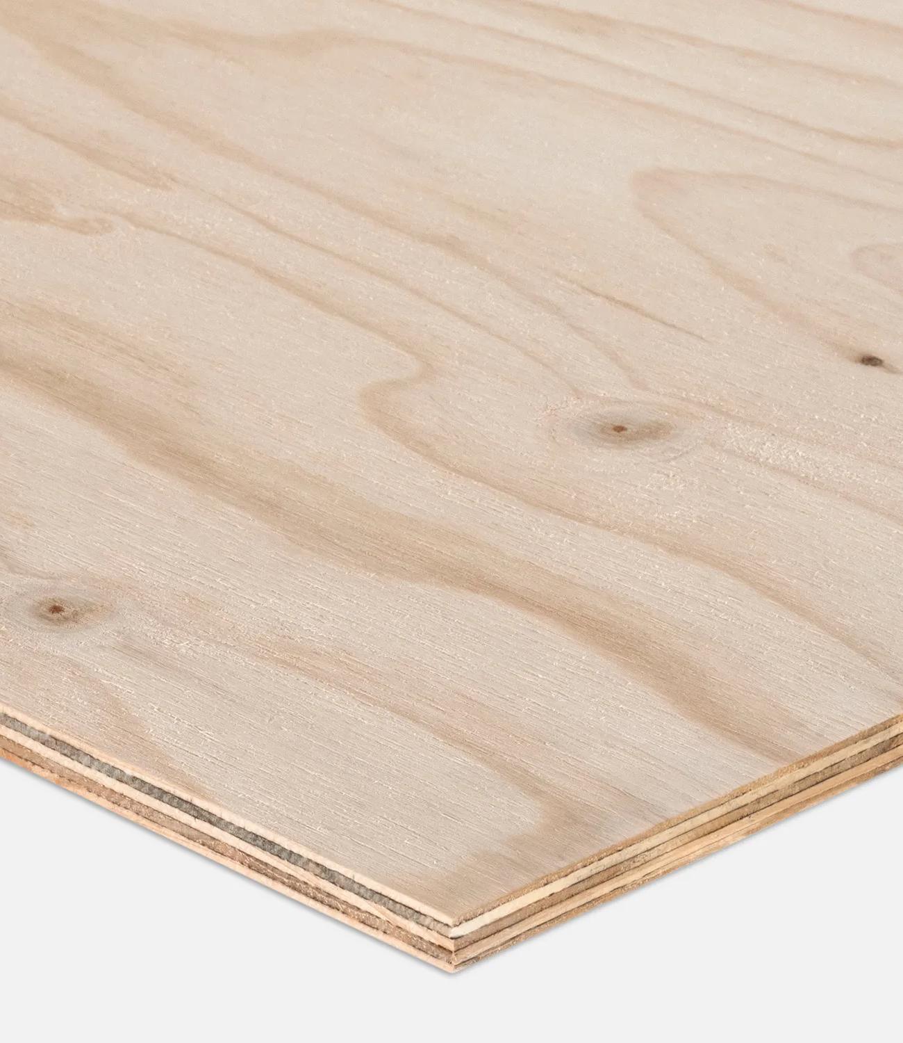 Corner edge of a STRUCTAply square edge panel