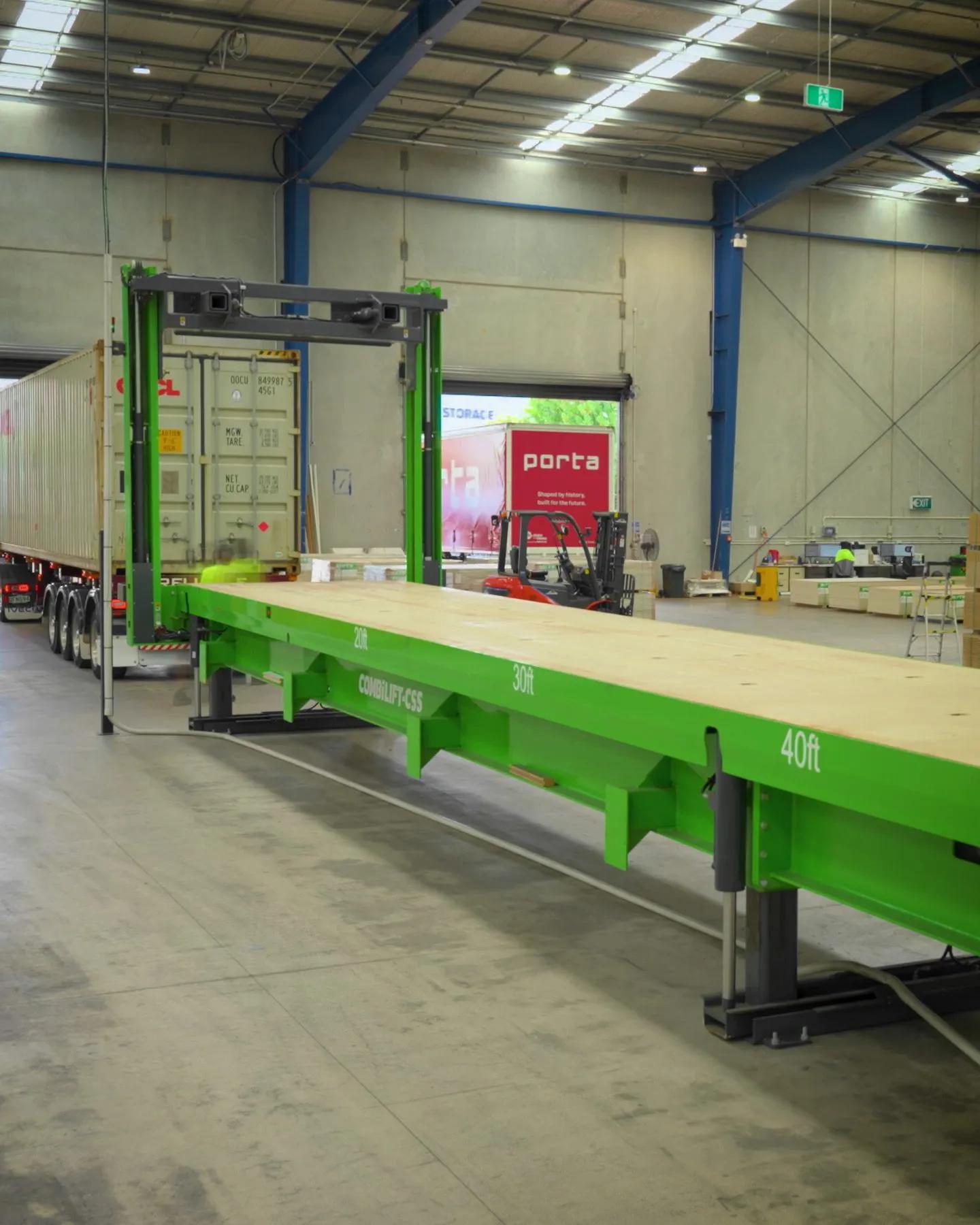 conveyor in warehouse