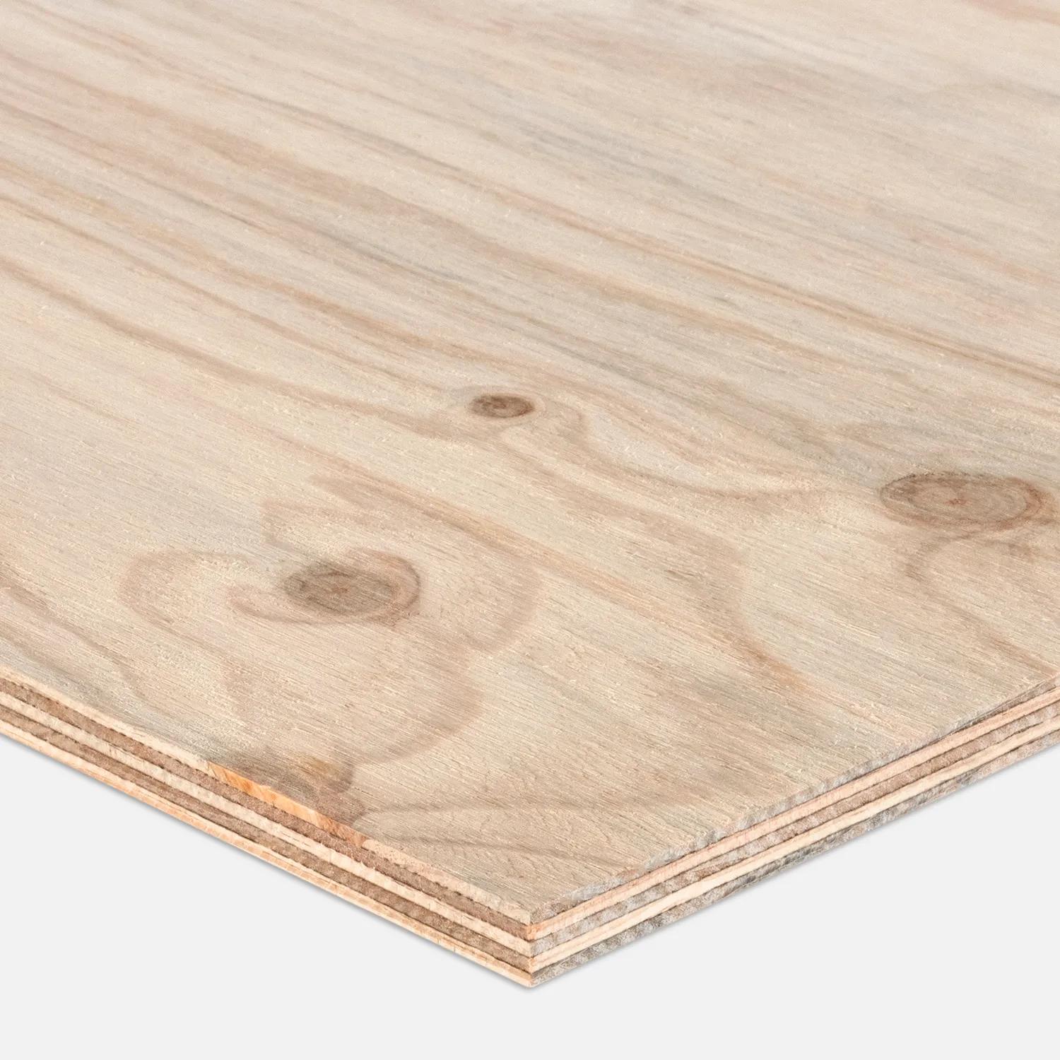 Corner edge of a STRUCTAply square edge panel