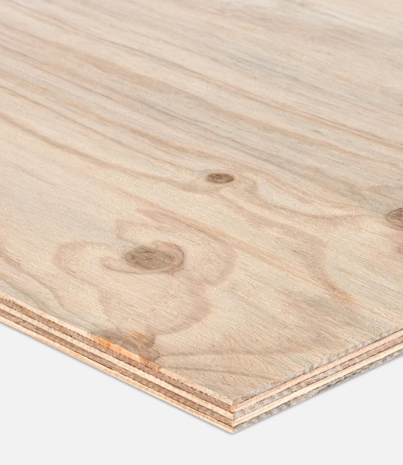 Corner edge of a STRUCTAply square edge panel